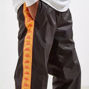 Kappa UO Exclusive Banda Wind Pant Dark Grey Size Small Brand New in Bag